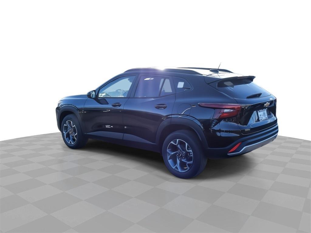 new 2026 Chevrolet Trax car, priced at $25,697