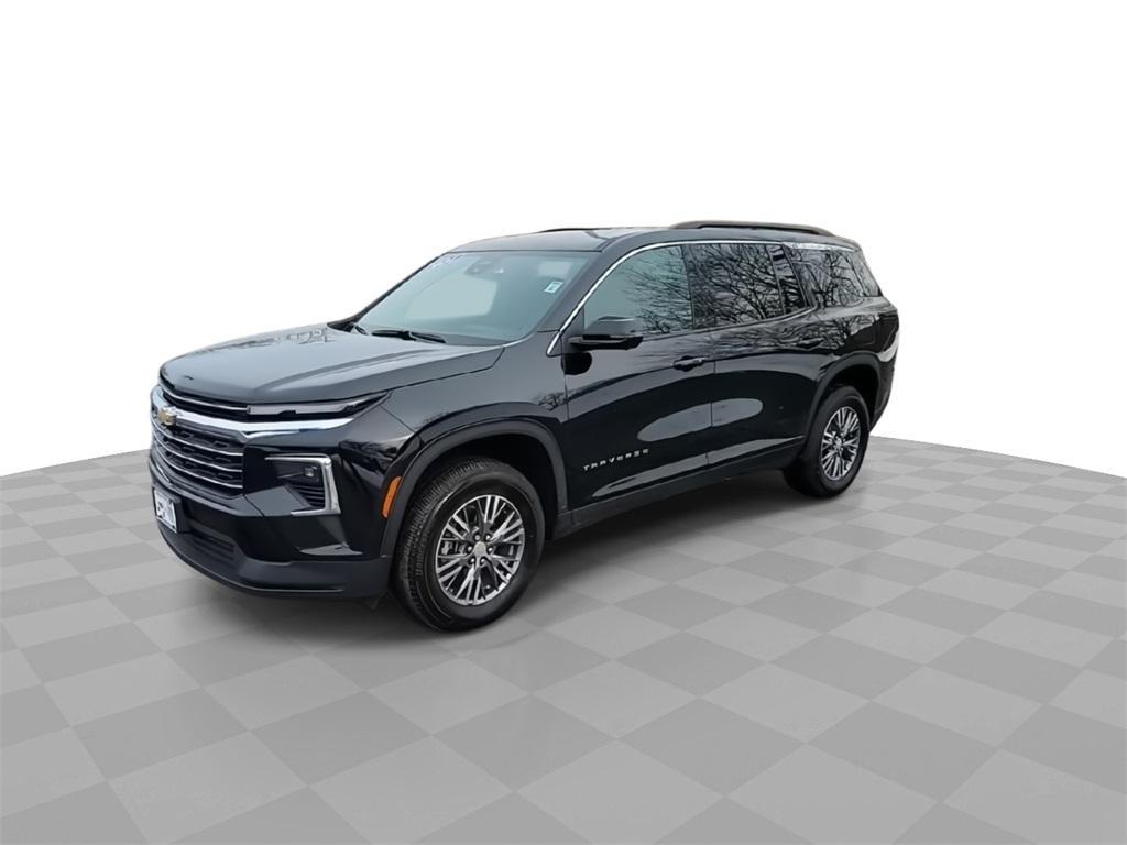 used 2024 Chevrolet Traverse car, priced at $34,750