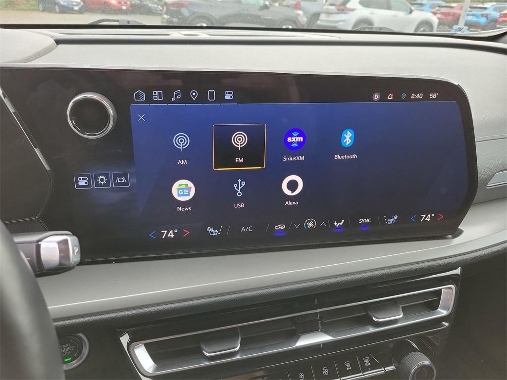 used 2025 Chevrolet Traverse car, priced at $37,775