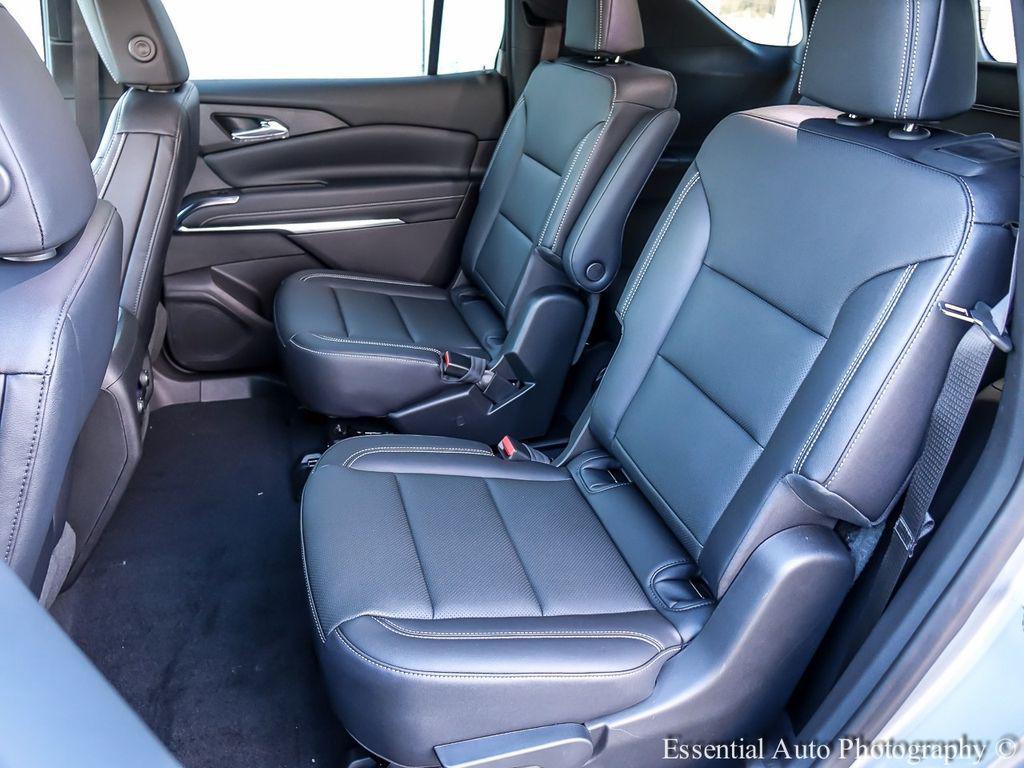 new 2026 Chevrolet Traverse car, priced at $43,495