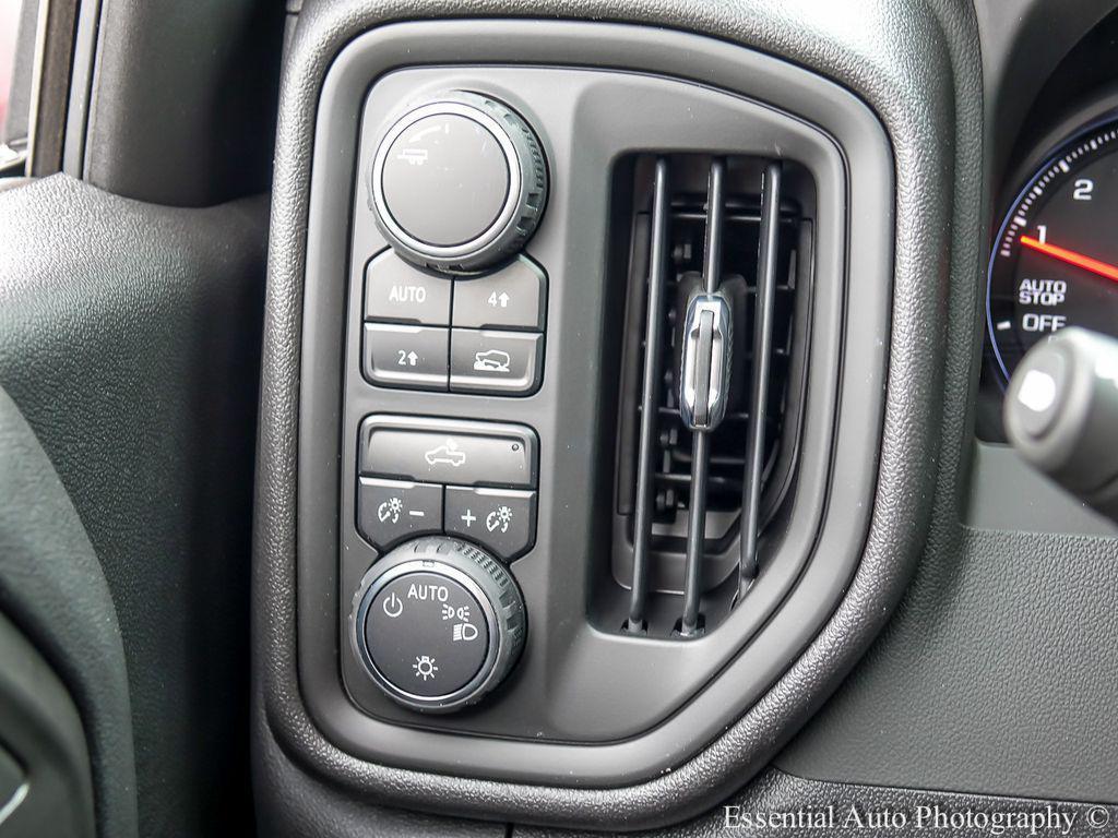 new 2025 Chevrolet Silverado 1500 car, priced at $40,991