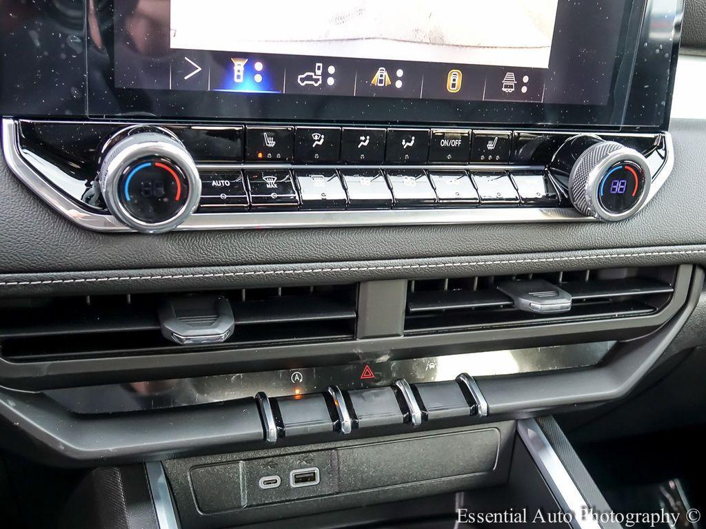 new 2026 Chevrolet Colorado car, priced at $38,295