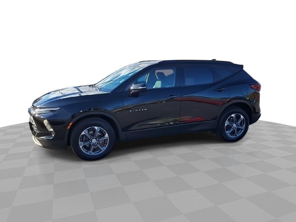 used 2024 Chevrolet Blazer car, priced at $32,295