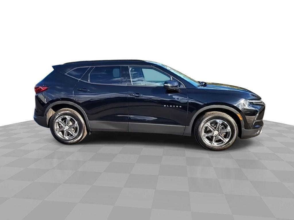 used 2024 Chevrolet Blazer car, priced at $32,295