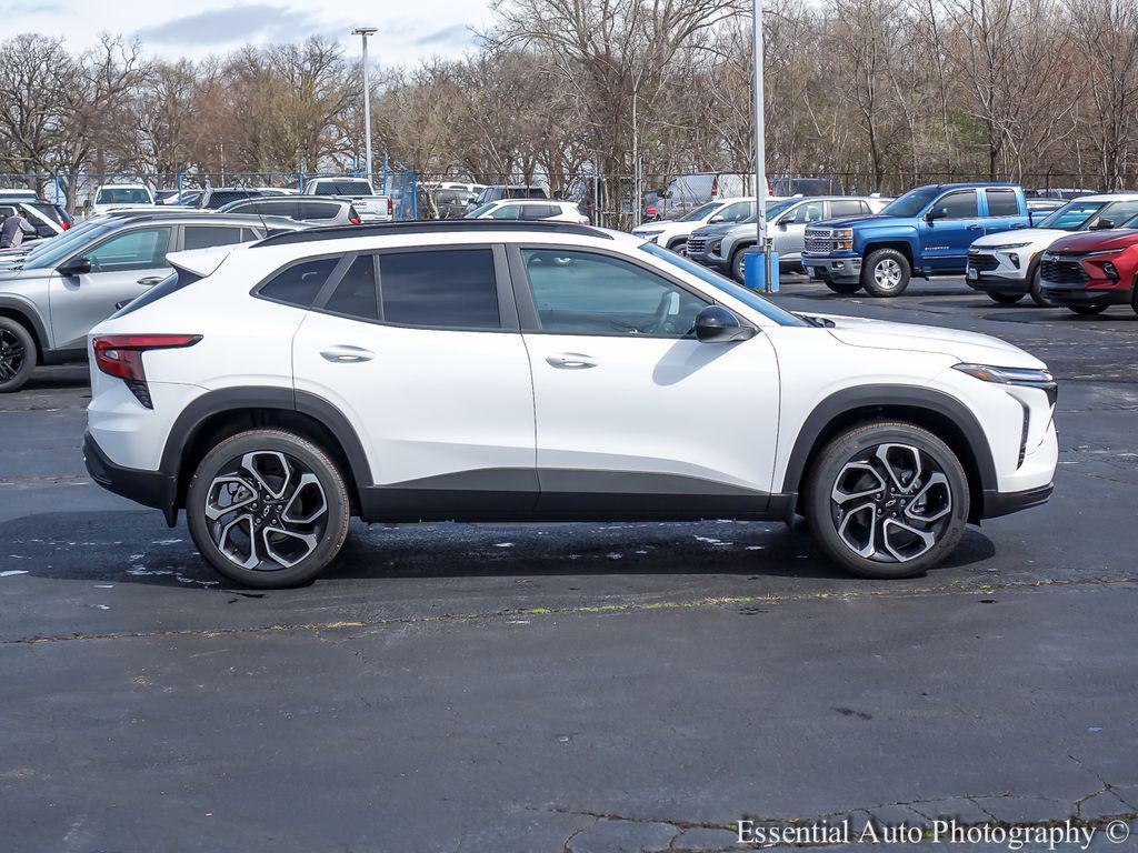 new 2026 Chevrolet Trax car, priced at $22,290