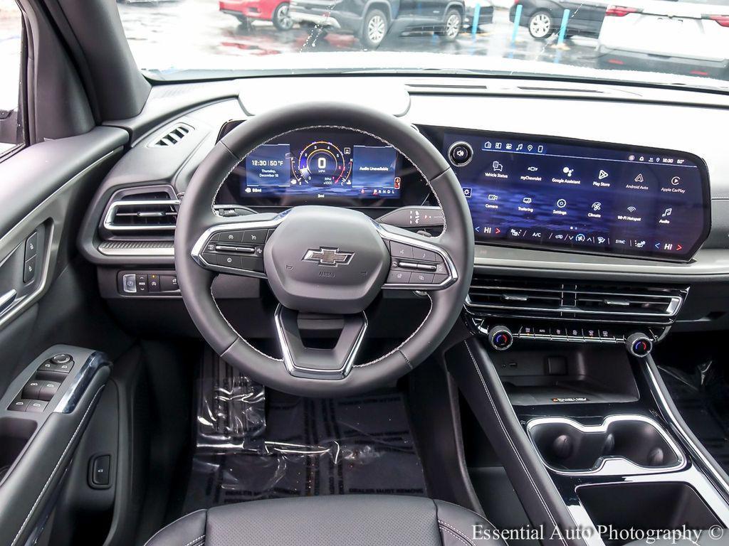 new 2026 Chevrolet Traverse car, priced at $43,495