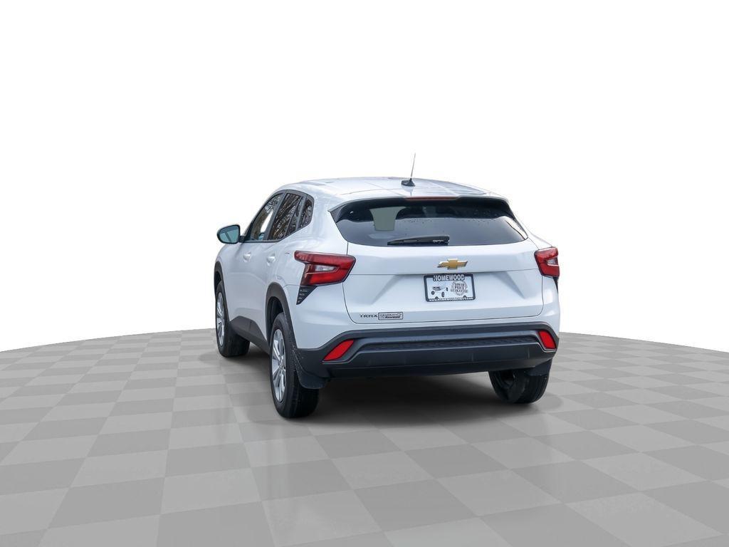 used 2024 Chevrolet Trax car, priced at $18,995