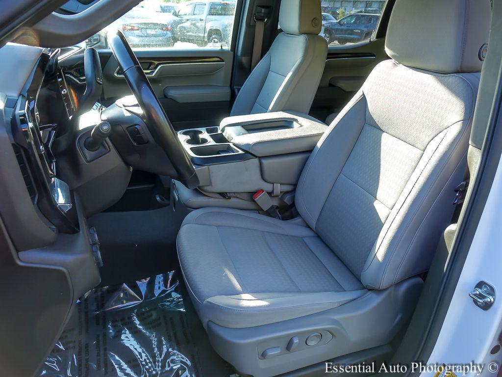 used 2025 Chevrolet Silverado 1500 car, priced at $41,995