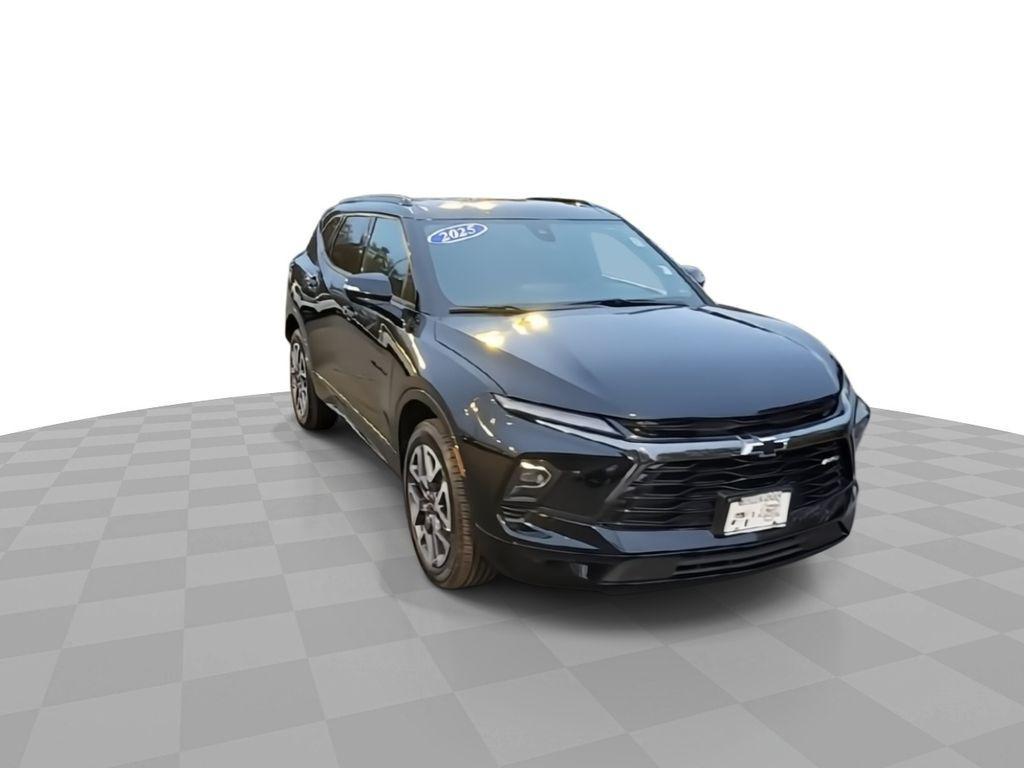 used 2025 Chevrolet Blazer car, priced at $33,995