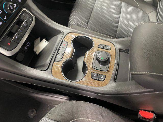 used 2023 GMC Acadia car, priced at $32,024