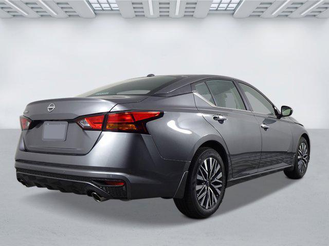 new 2025 Nissan Altima car, priced at $31,960