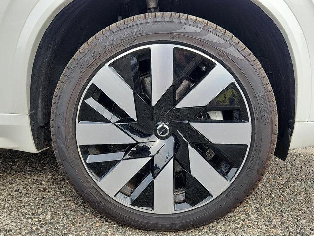 used 2023 Volvo XC90 Recharge Plug-In Hybrid car