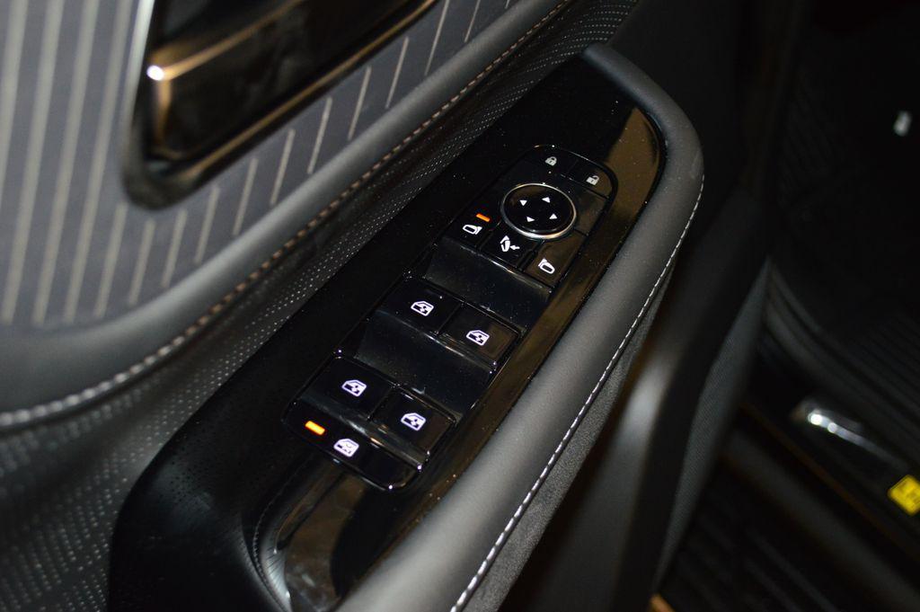 new 2026 INFINITI QX80 car, priced at $103,385