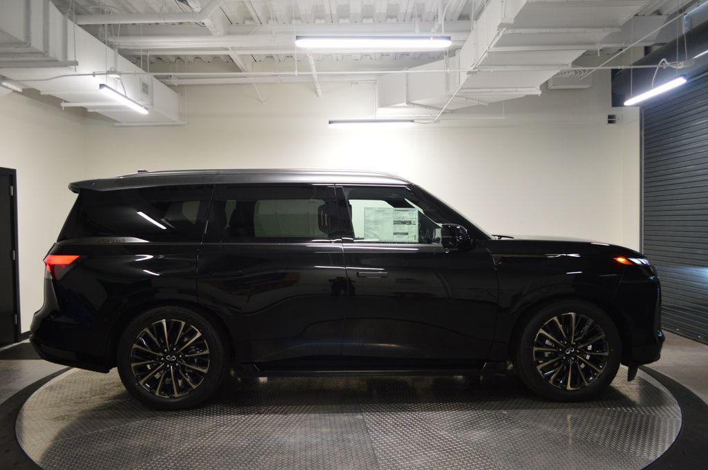 new 2026 INFINITI QX80 car, priced at $103,385