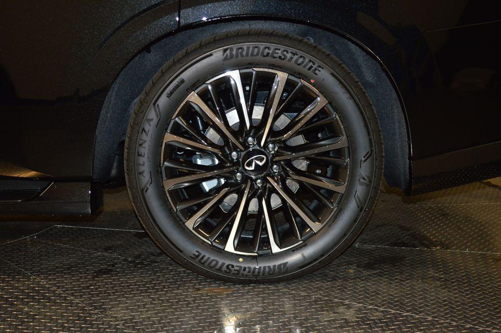 new 2026 INFINITI QX80 car, priced at $103,385