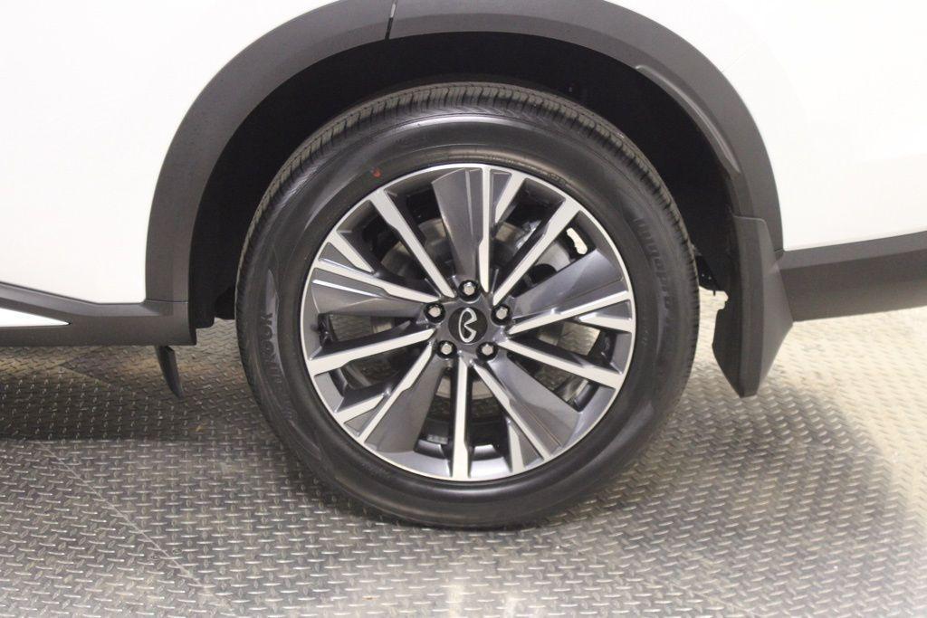 new 2026 INFINITI QX60 car, priced at $55,070