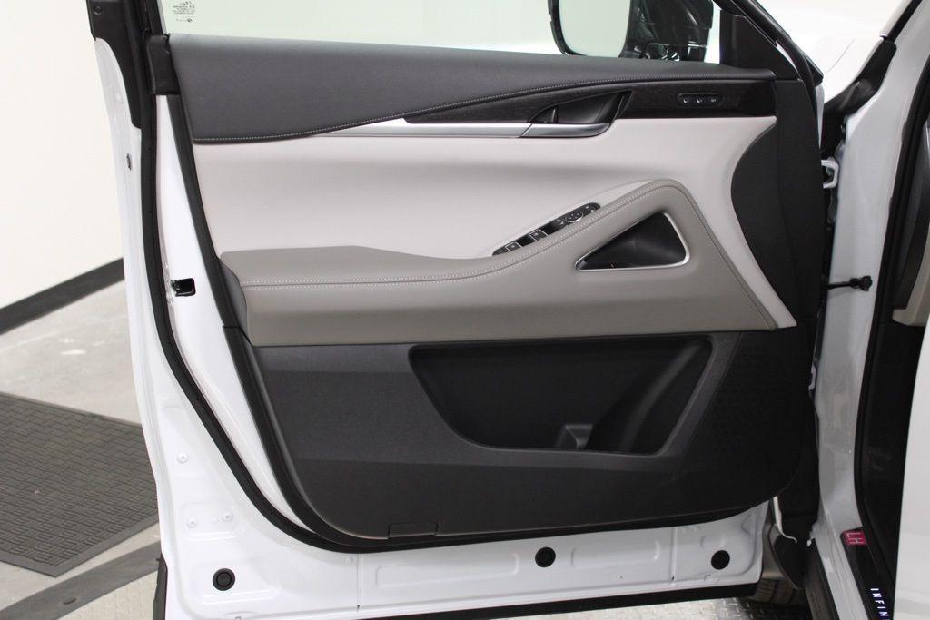 new 2026 INFINITI QX60 car, priced at $68,875