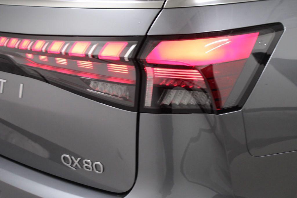 new 2026 INFINITI QX80 car, priced at $85,575