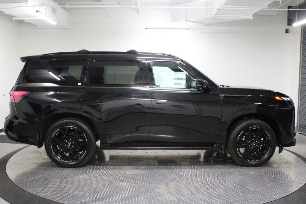 new 2026 INFINITI QX80 car, priced at $97,320