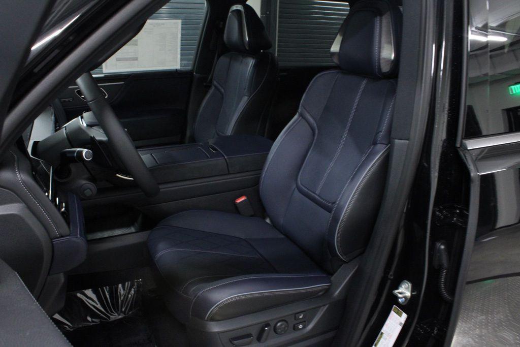 new 2026 INFINITI QX80 car, priced at $97,320