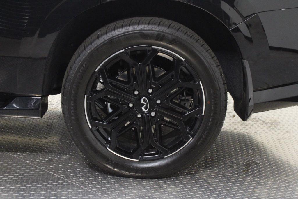 new 2026 INFINITI QX80 car, priced at $97,320