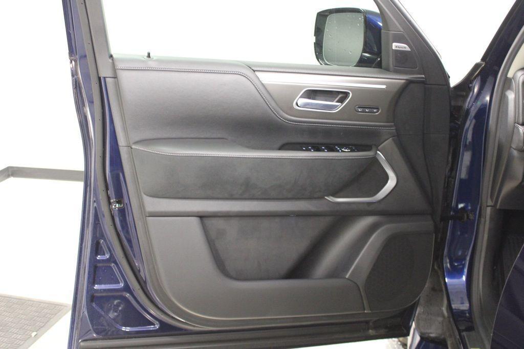 new 2025 INFINITI QX80 car, priced at $87,024