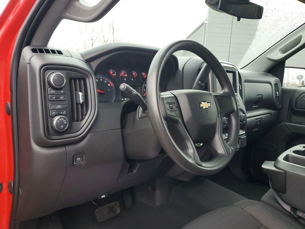 used 2023 Chevrolet Silverado 1500 car, priced at $35,292