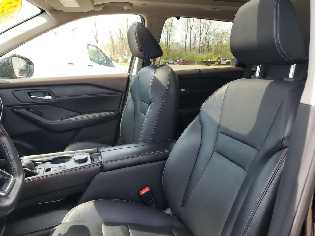 used 2023 Nissan Rogue car, priced at $23,092