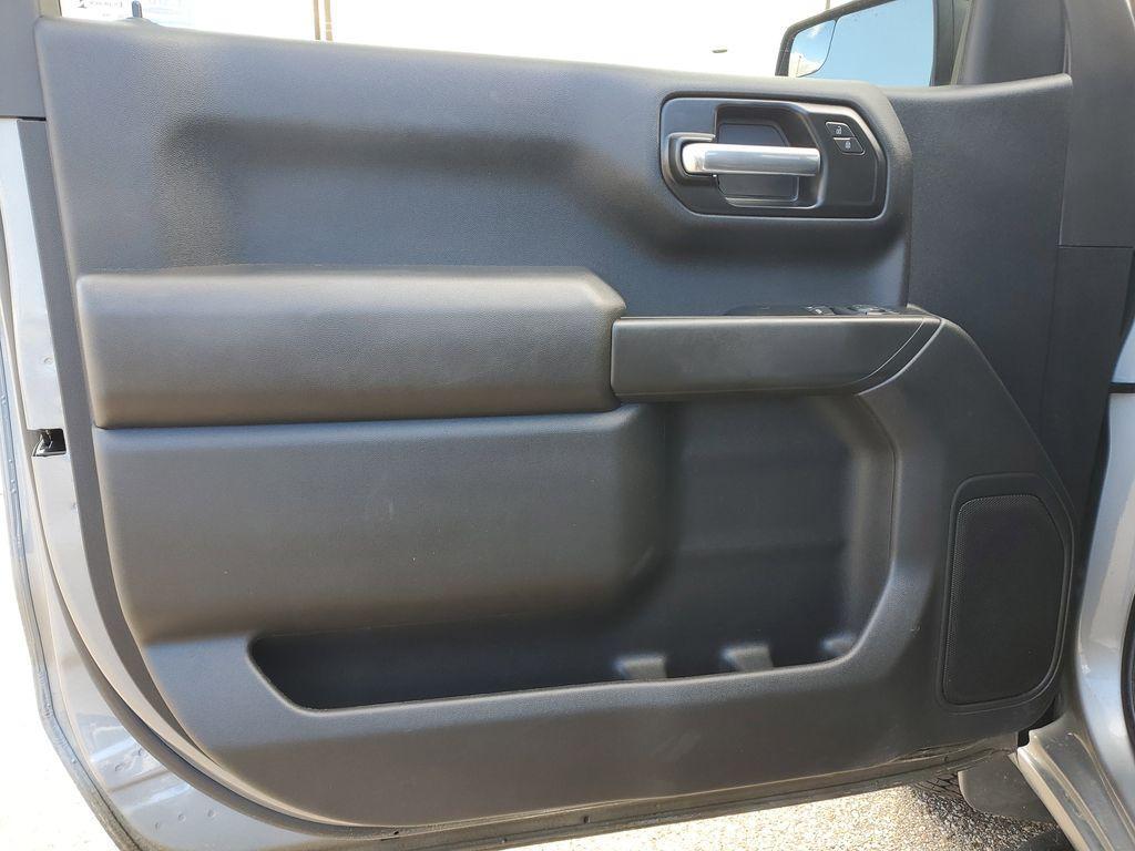 used 2025 Chevrolet Silverado 1500 car, priced at $37,692