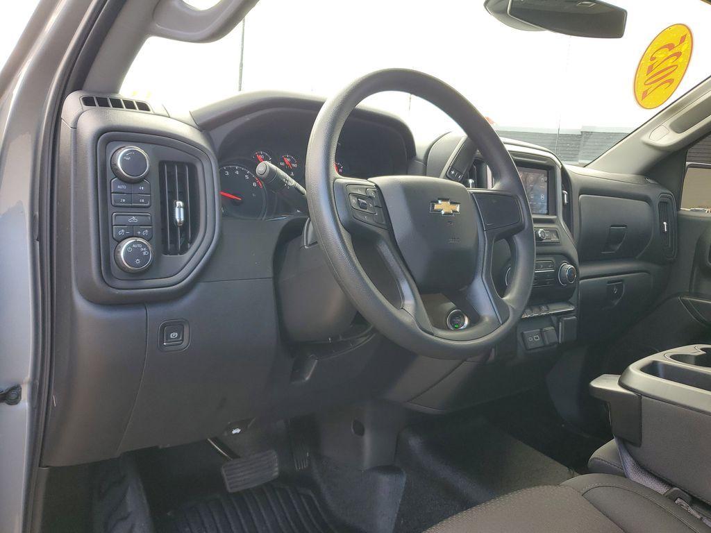used 2025 Chevrolet Silverado 1500 car, priced at $37,692