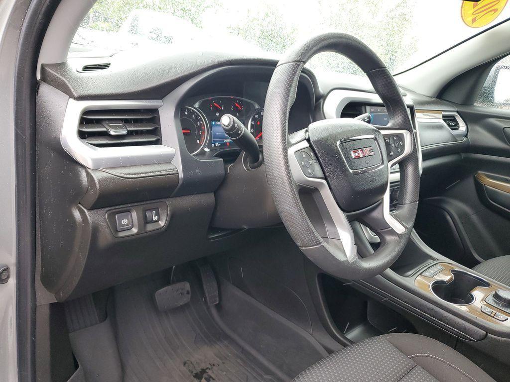 used 2023 GMC Acadia car, priced at $28,304