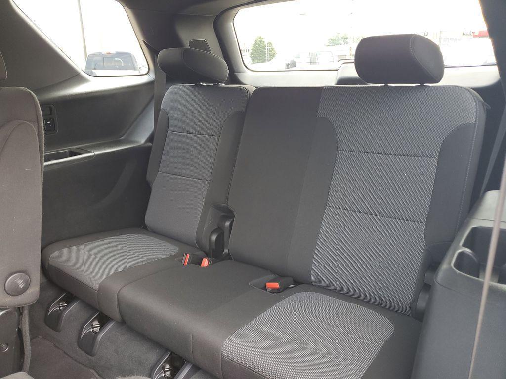 used 2022 Chevrolet Traverse car, priced at $22,302