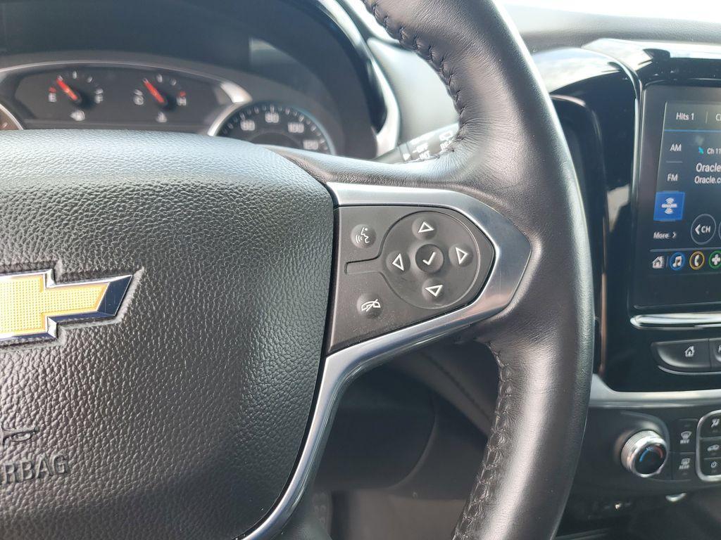 used 2022 Chevrolet Traverse car, priced at $22,302