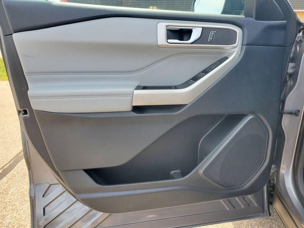 used 2021 Ford Explorer car, priced at $25,292