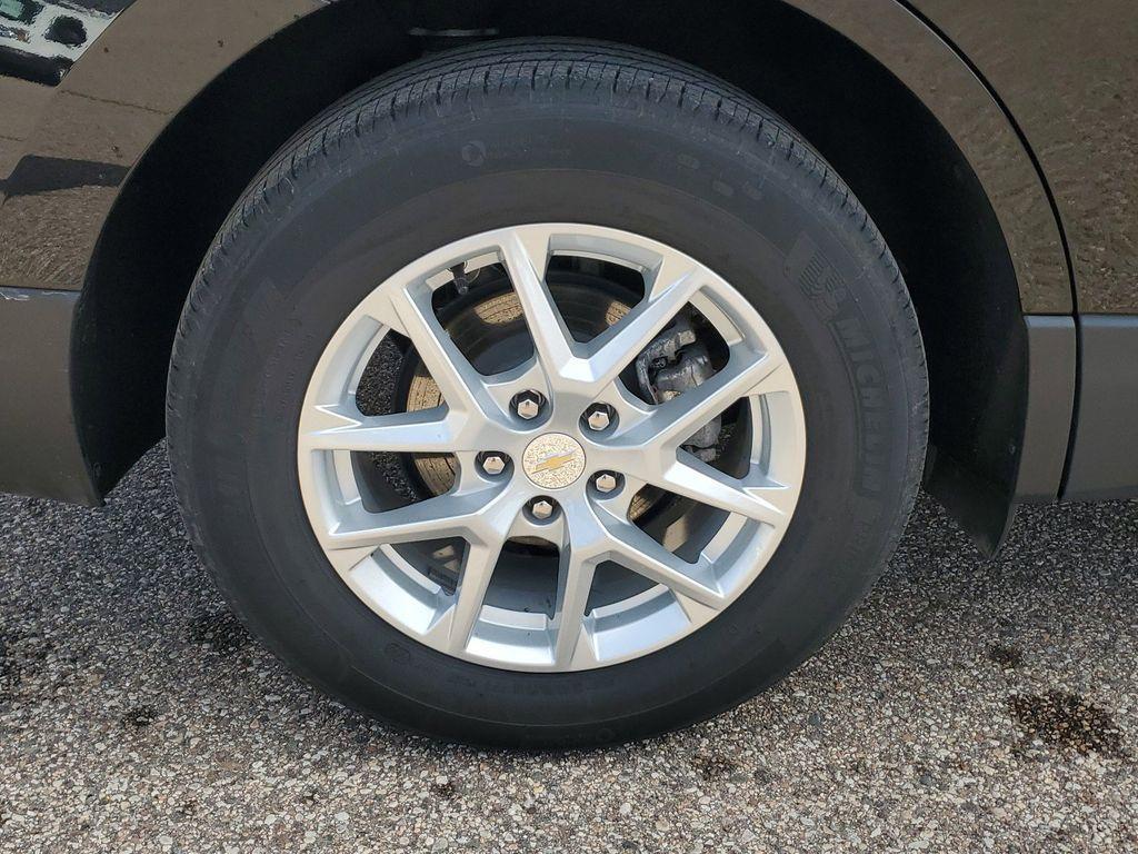 used 2023 Chevrolet Equinox car, priced at $20,302