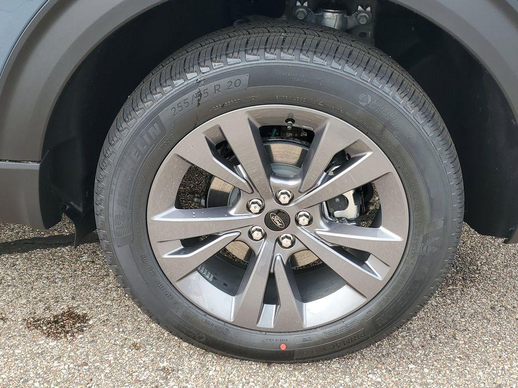new 2026 Ford Explorer car, priced at $42,889