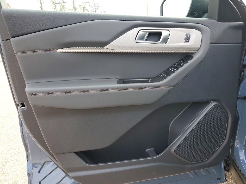 new 2026 Ford Explorer car, priced at $42,889