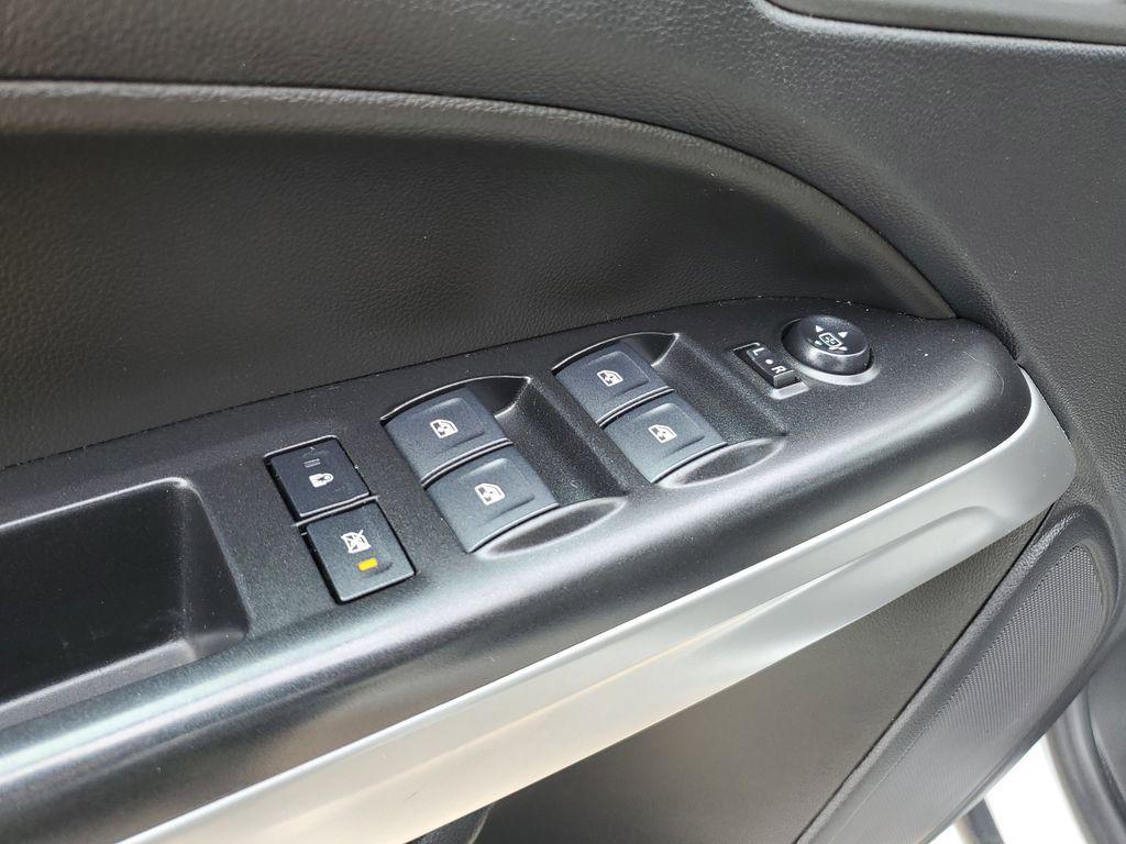 used 2022 Chevrolet Colorado car, priced at $27,692
