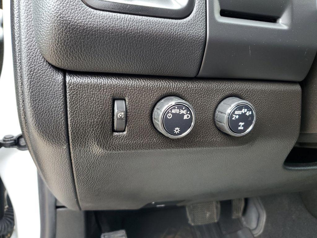 used 2022 Chevrolet Colorado car, priced at $27,692