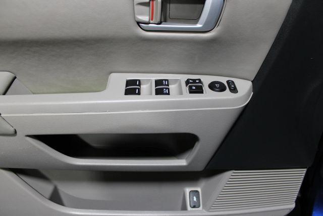 used 2013 Honda Pilot car, priced at $12,995