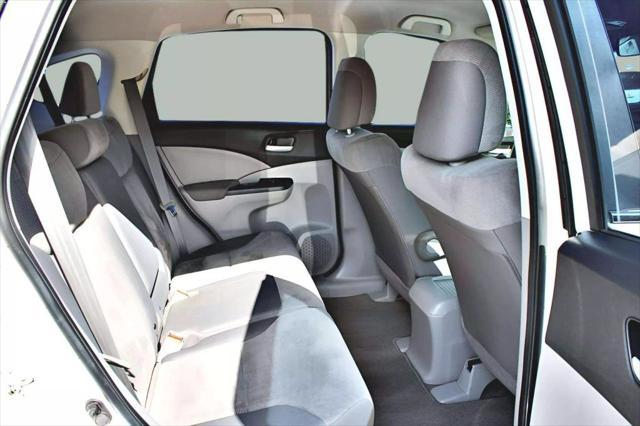 2013 White Diamond Pearl Honda CR-V