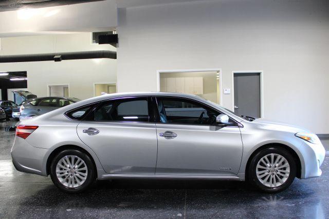 used 2015 Toyota Avalon Hybrid car, priced at $18,182