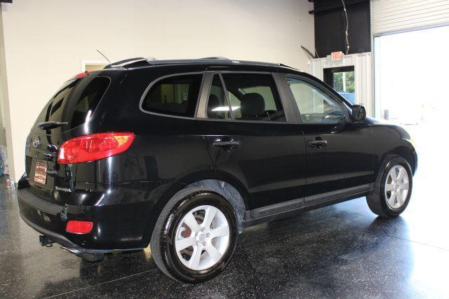 used 2009 Hyundai Santa Fe car, priced at $7,495