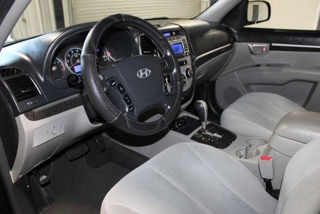 used 2009 Hyundai Santa Fe car, priced at $7,495