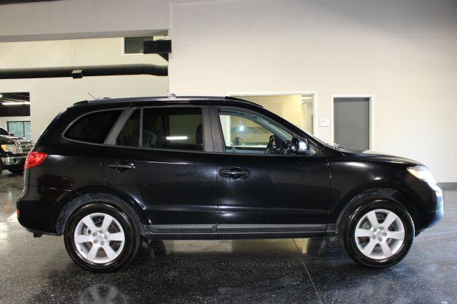 used 2009 Hyundai Santa Fe car, priced at $7,495