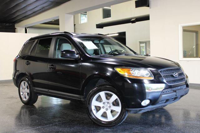 used 2009 Hyundai Santa Fe car, priced at $7,495