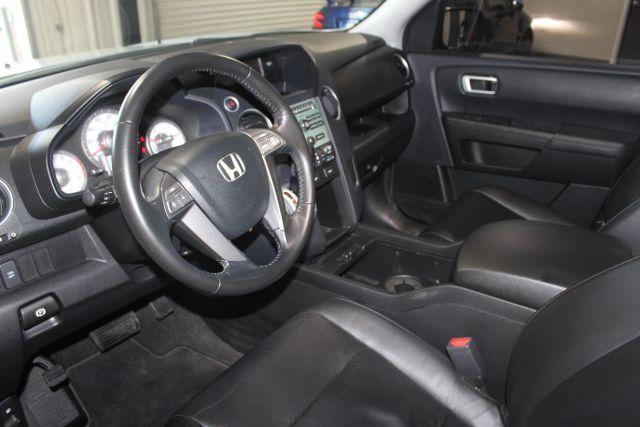 used 2010 Honda Pilot car, priced at $11,995