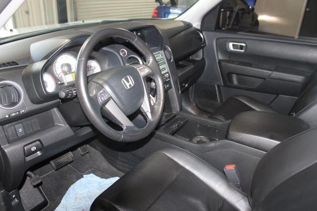 used 2010 Honda Pilot car, priced at $11,995