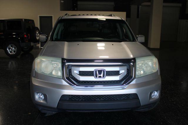 used 2010 Honda Pilot car, priced at $11,995