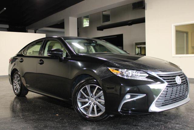 used 2016 Lexus ES 300h car, priced at $16,995